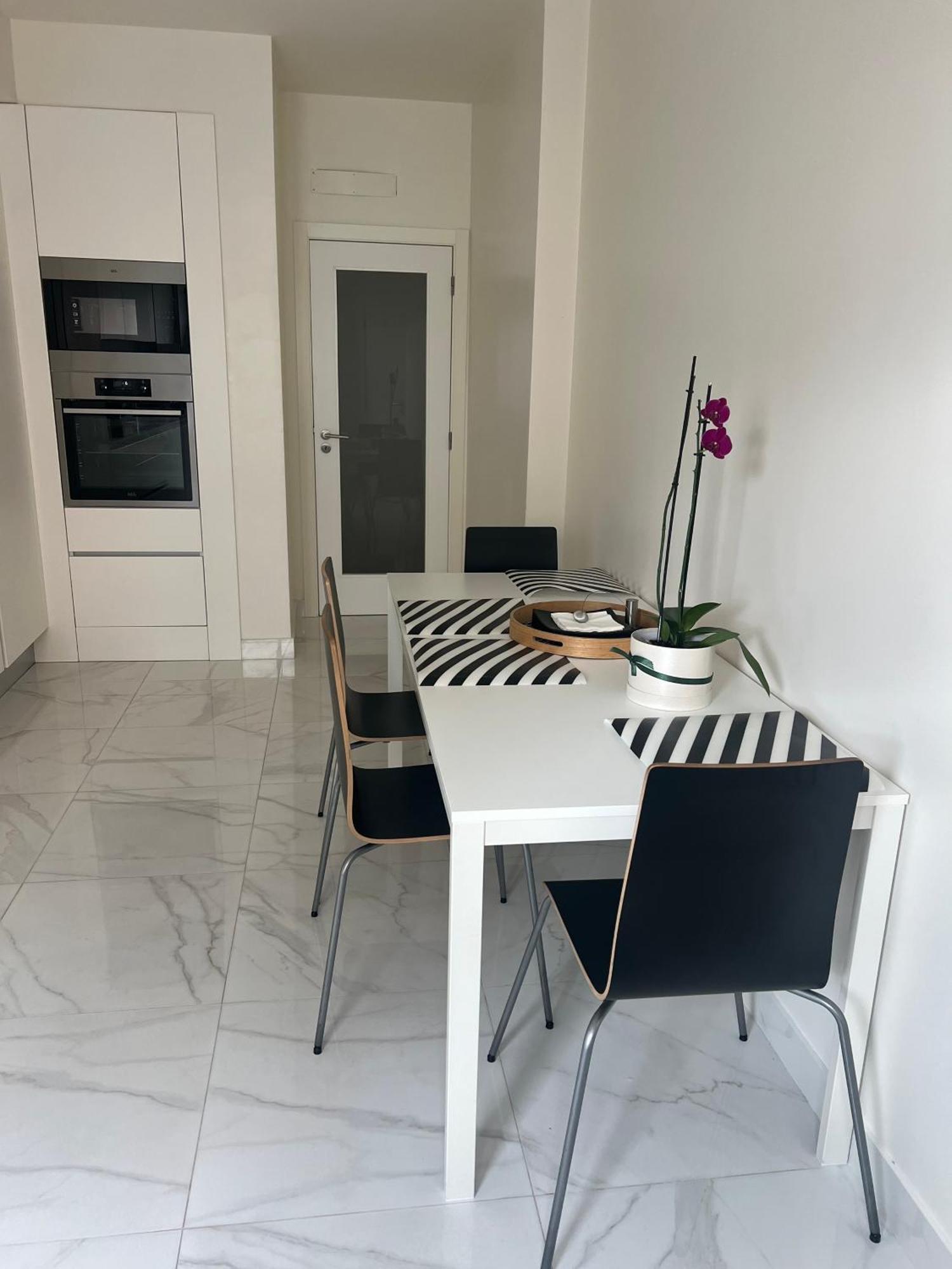 Modern Twin Room With A Balcony Montijo Esterno foto